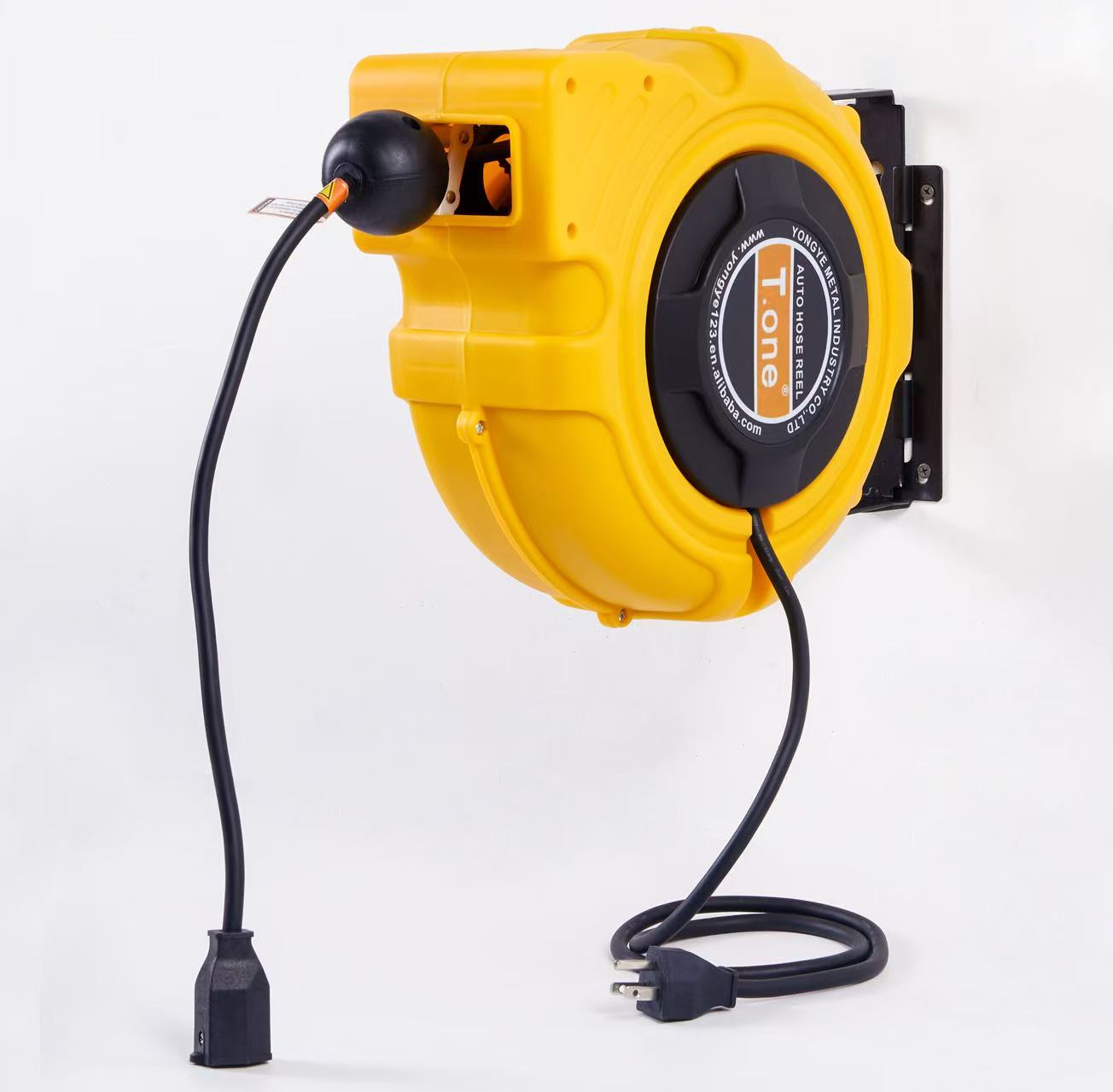 Wall Mounted Automatic Retract - Electric Reel review and price